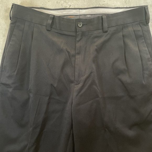 CALLAWAY Men's Golf Dress Pants Black C-Tech Front Pleated Size 34 x 32 EUC - Picture 3 of 6